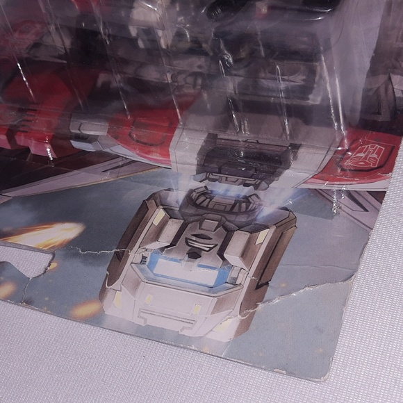 Transformers Generations Deluxe Class Titans Return DABURU & TWINFERNO SEALED - Picture 3 of 15